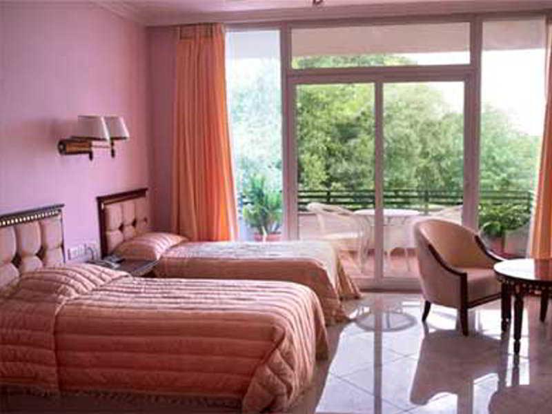 Pragati Resorts Haydarabad Dış mekan fotoğraf